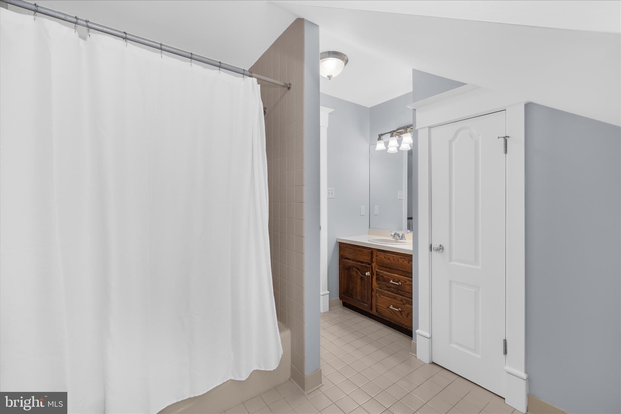 THE WOODS - Residential