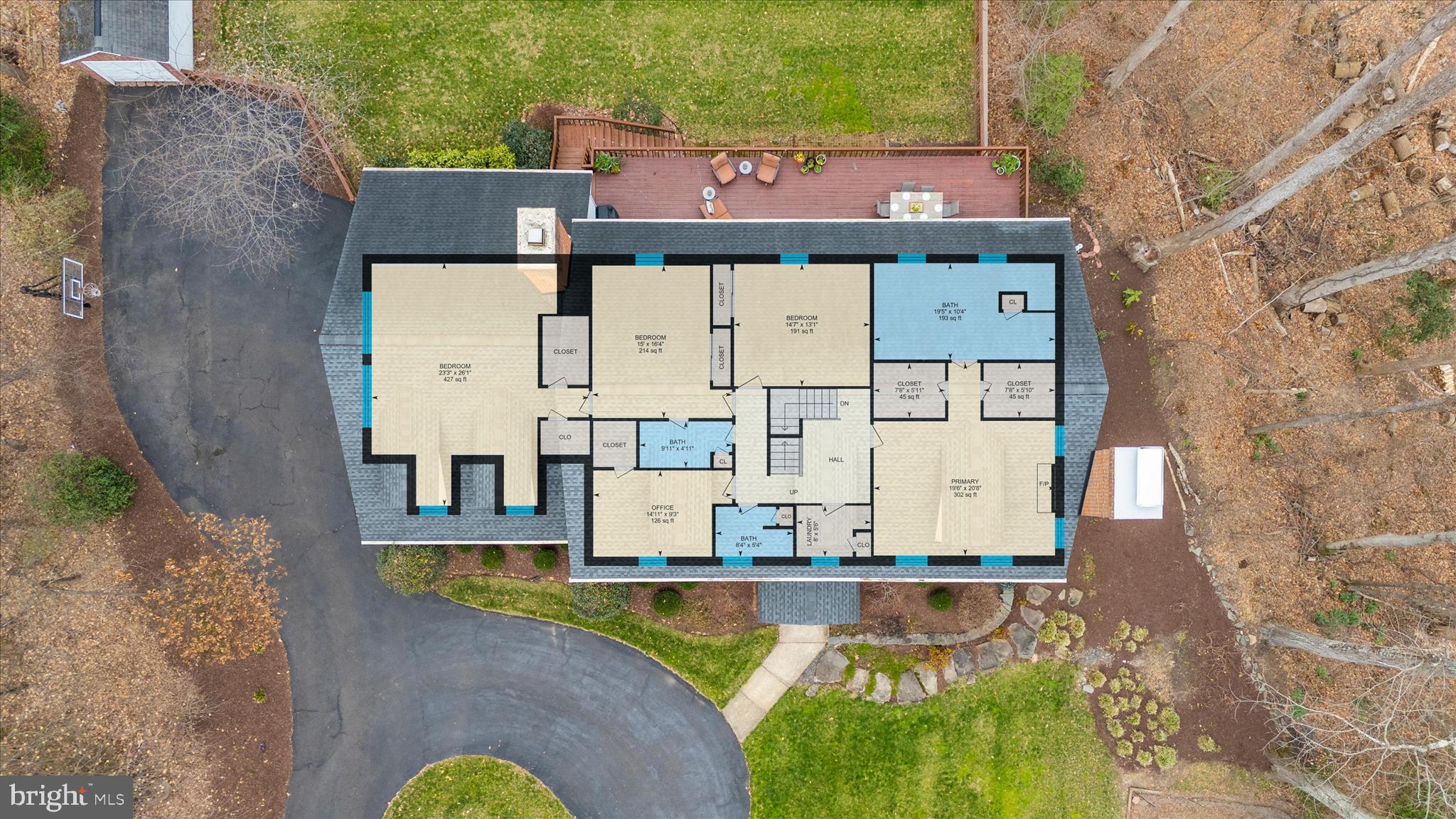 THE WOODS - Residential