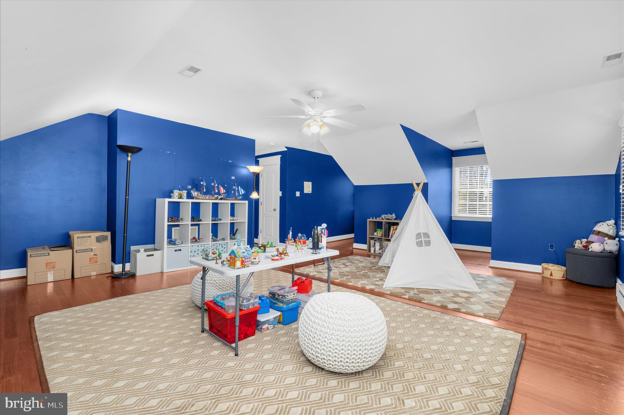 THE WOODS - Residential