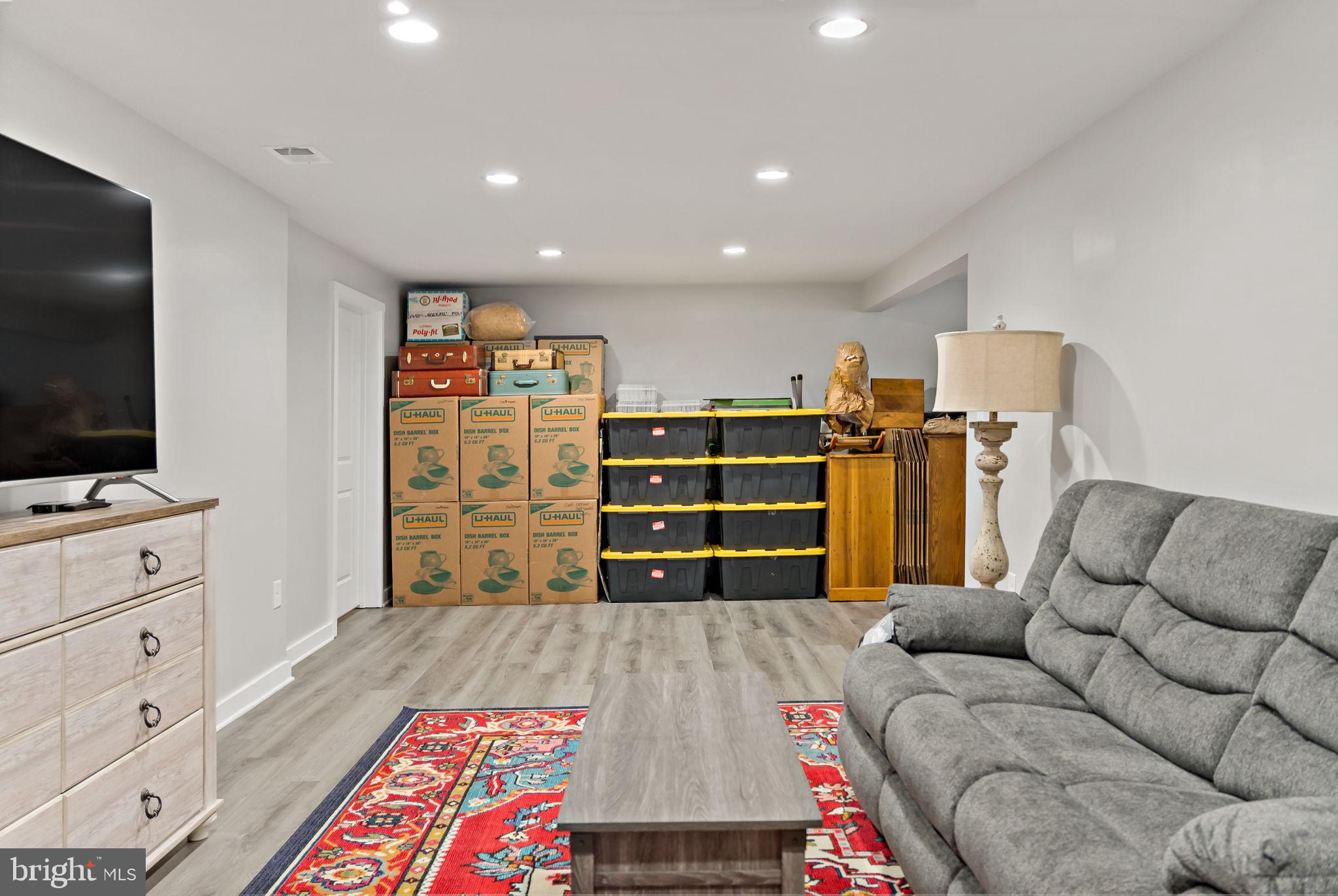 HERITAGE HILLS - Residential