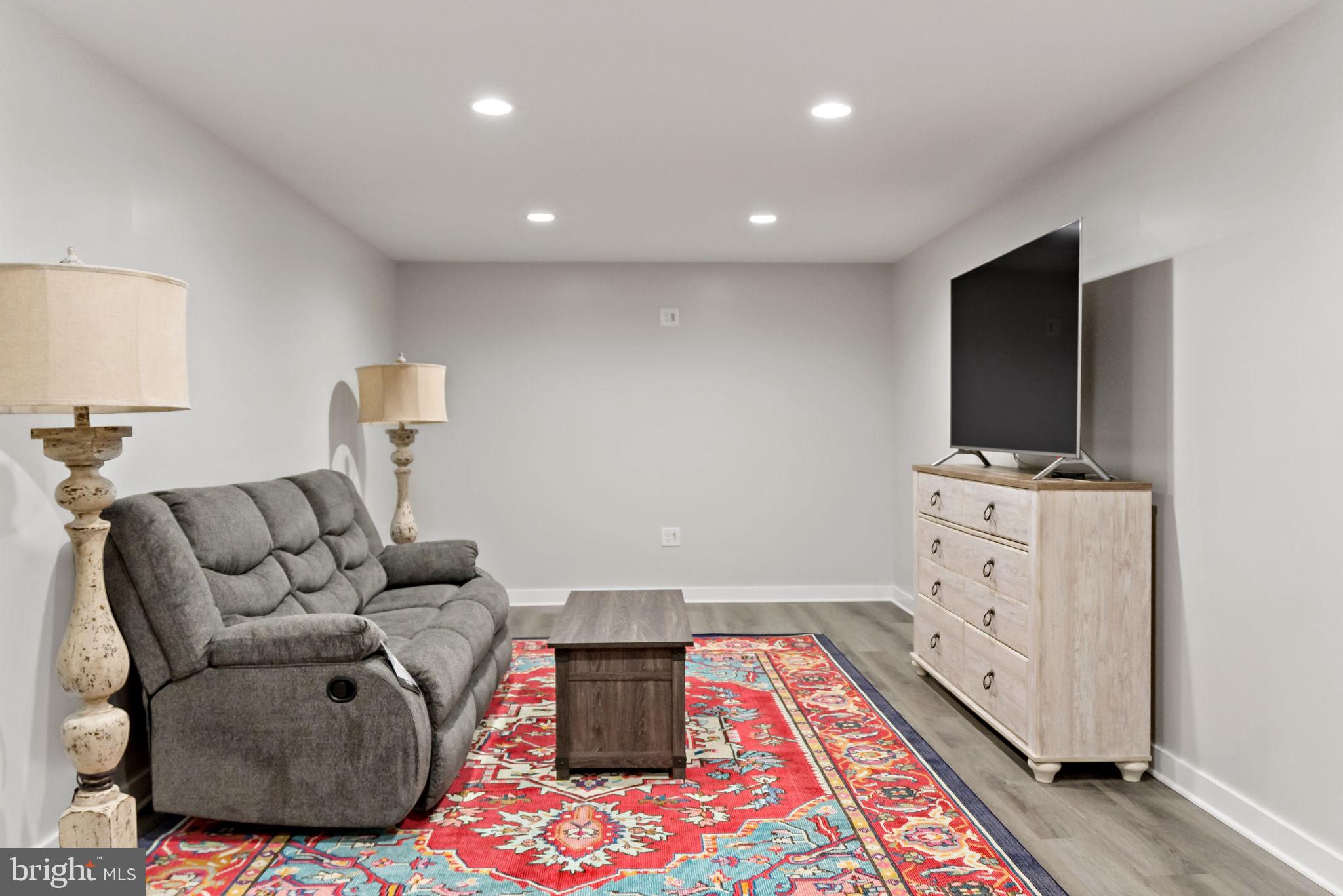 HERITAGE HILLS - Residential