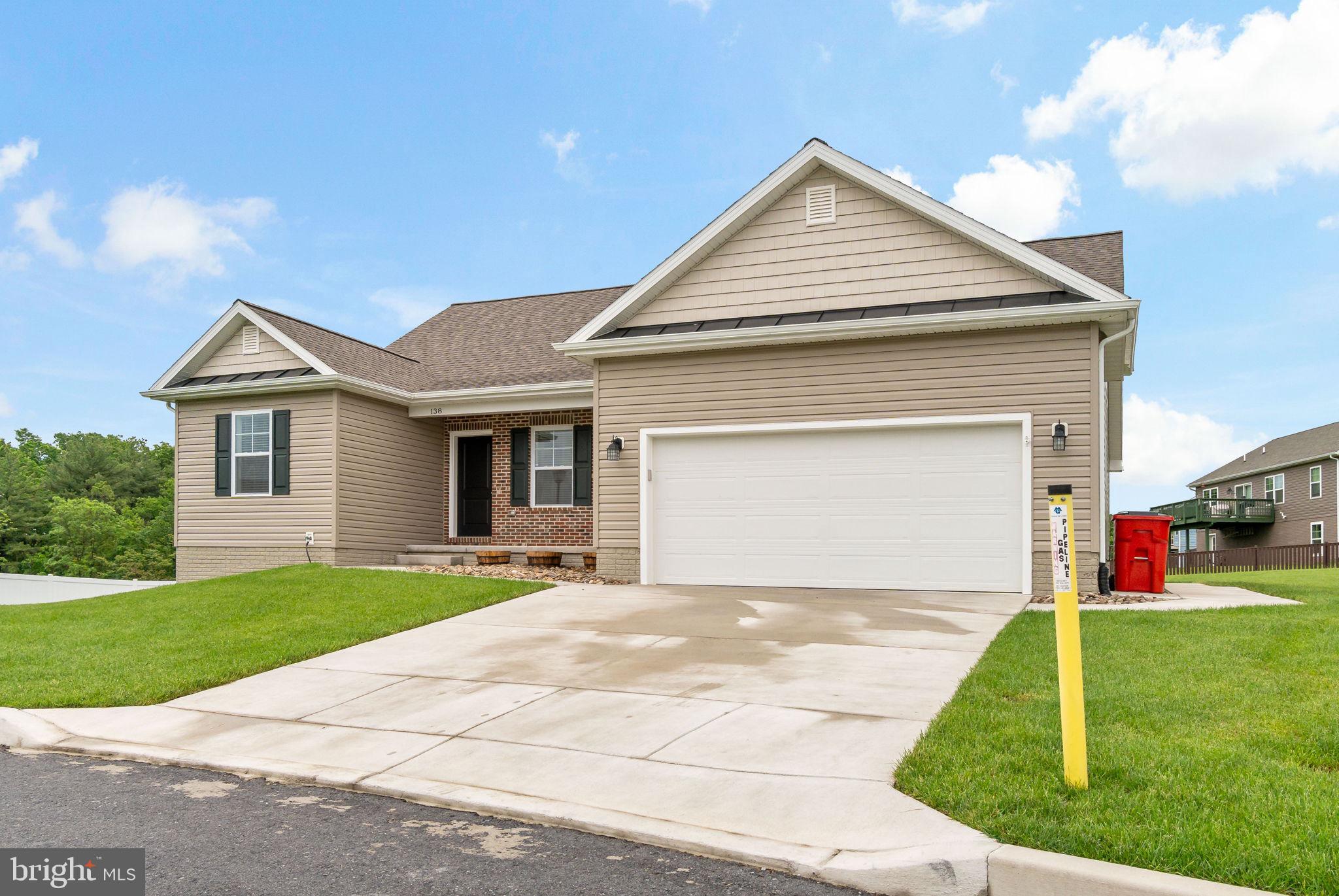 HERITAGE HILLS - Residential