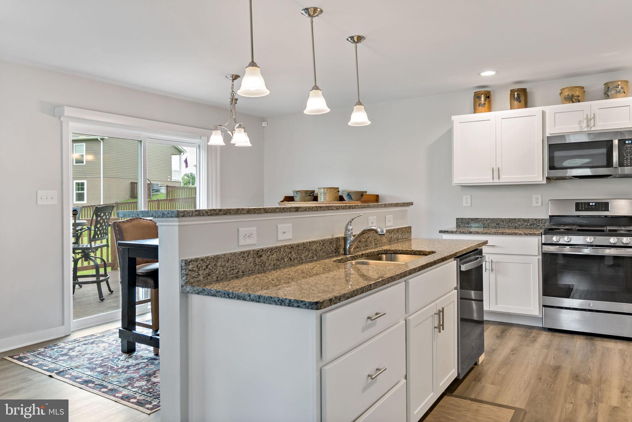 HERITAGE HILLS - Residential