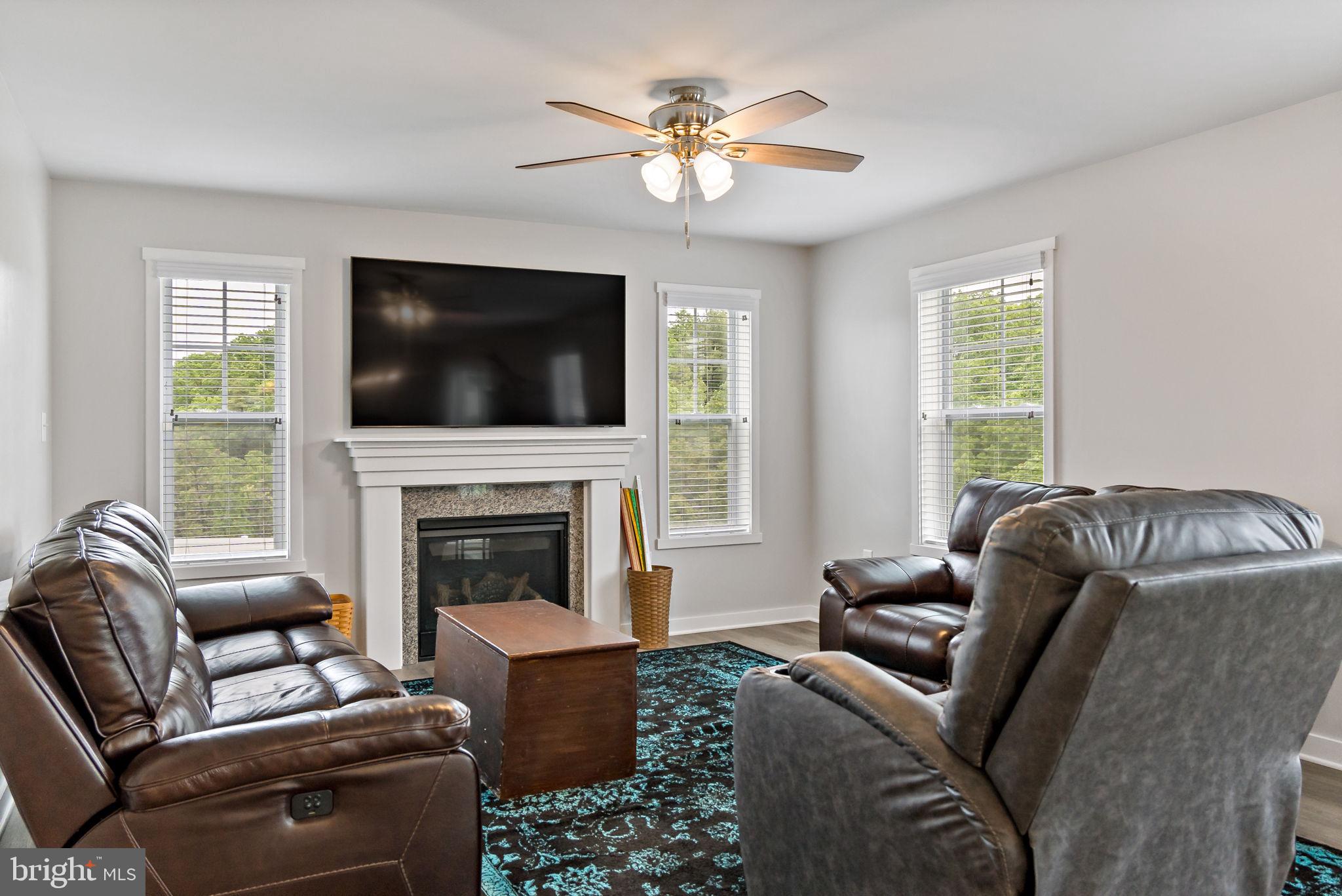 HERITAGE HILLS - Residential