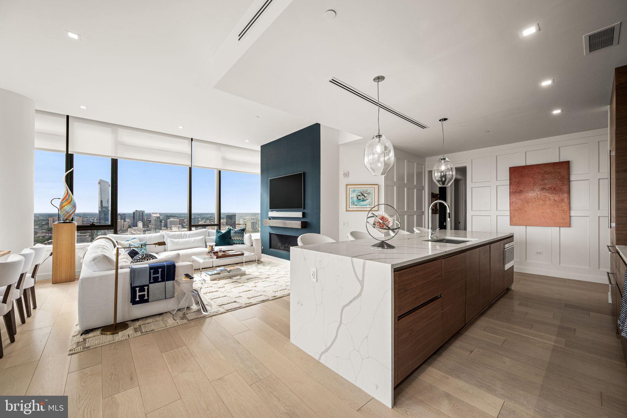 RITTENHOUSE SQUARE - Residential