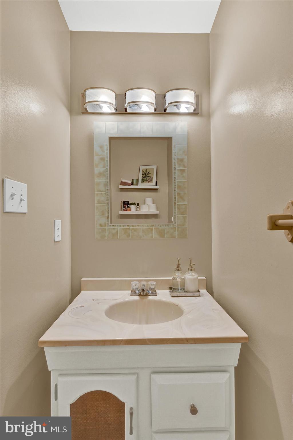 VILLAGE OAKS - Residential