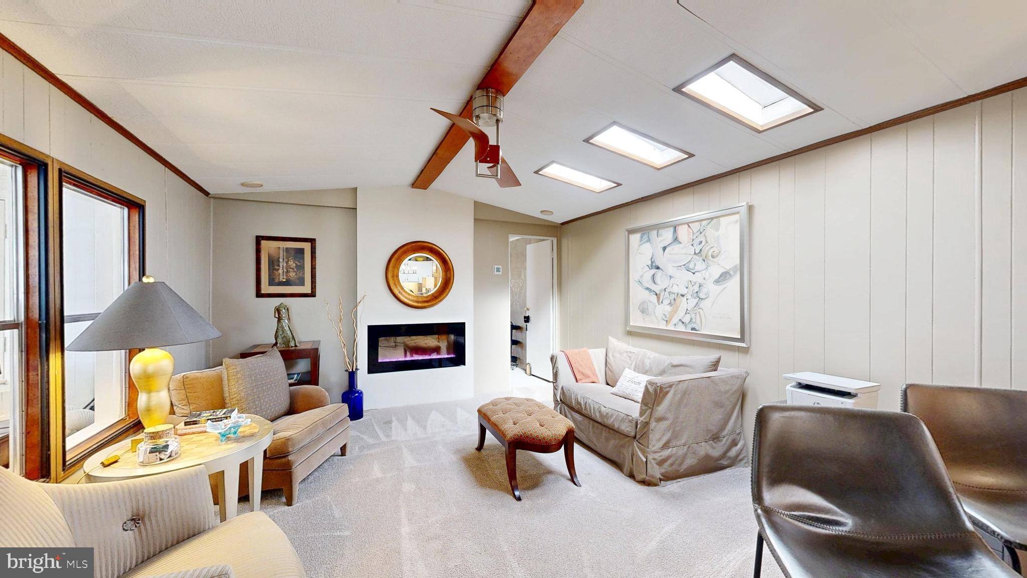 ASPEN MEADOWS - Residential