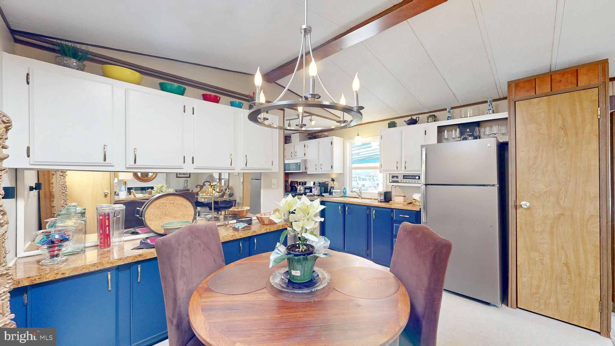 ASPEN MEADOWS - Residential