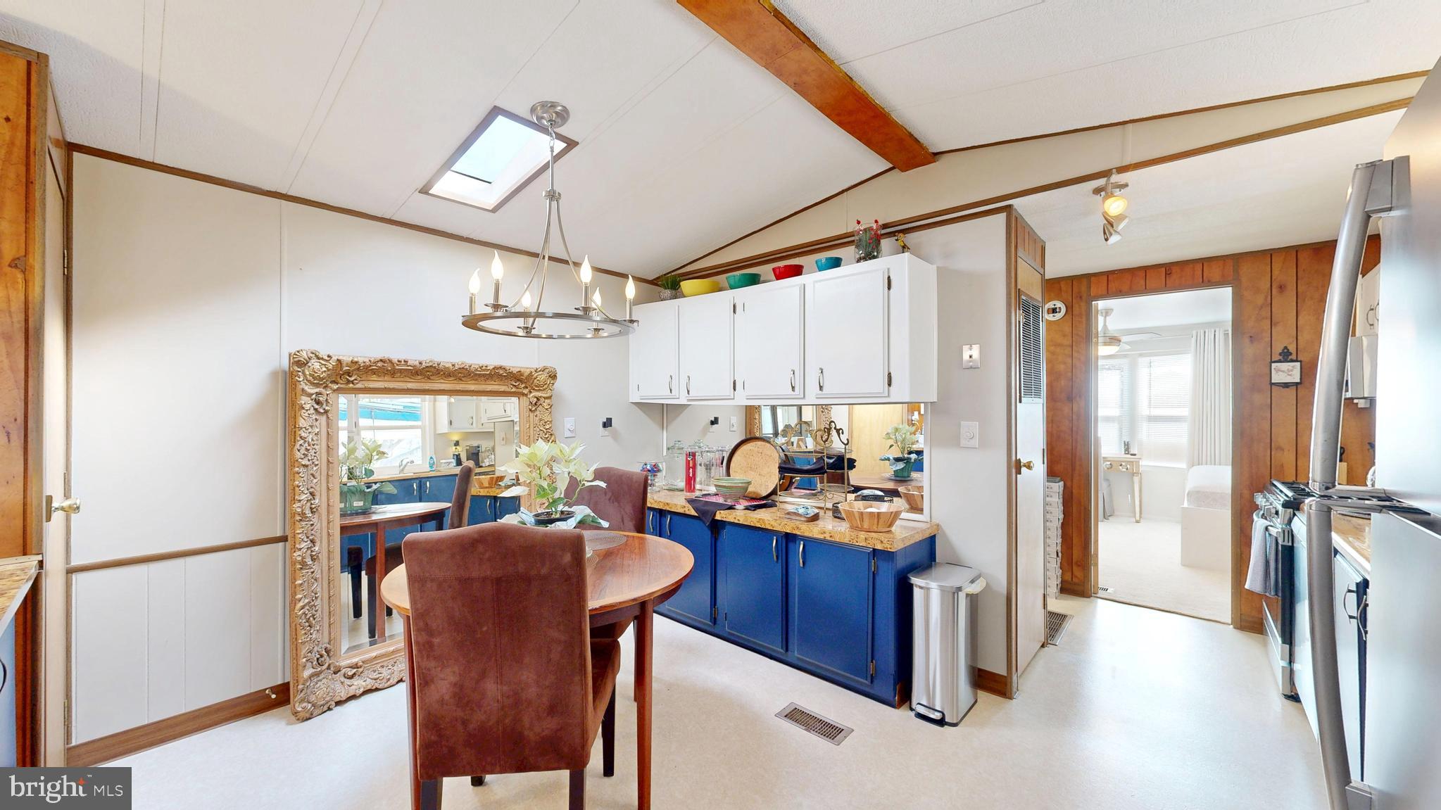 ASPEN MEADOWS - Residential