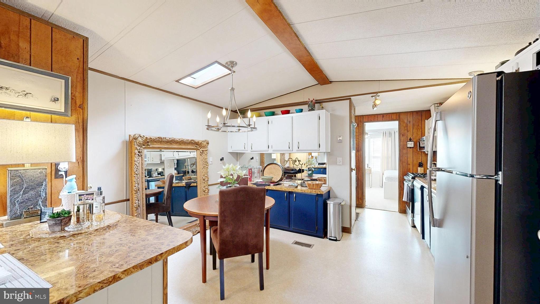 ASPEN MEADOWS - Residential