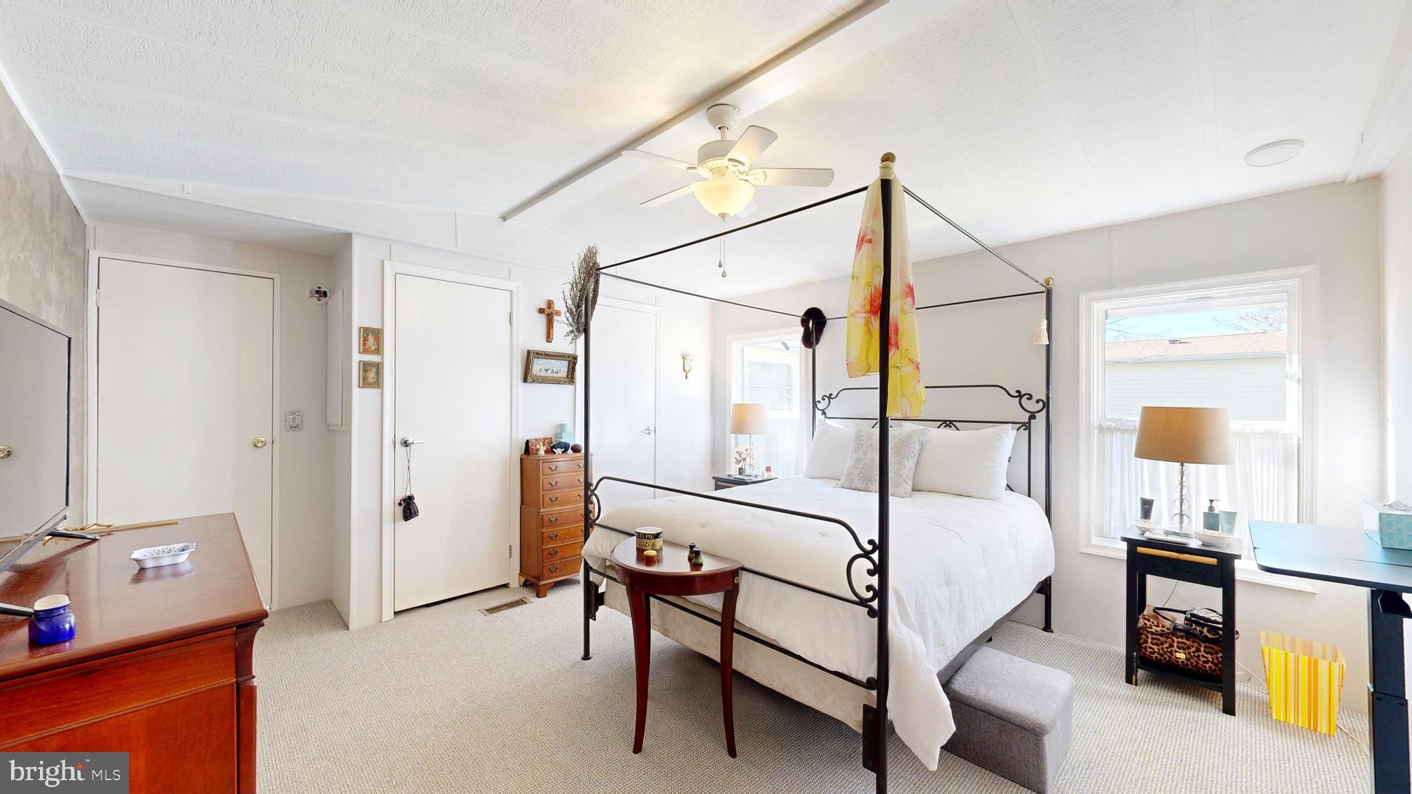 ASPEN MEADOWS - Residential