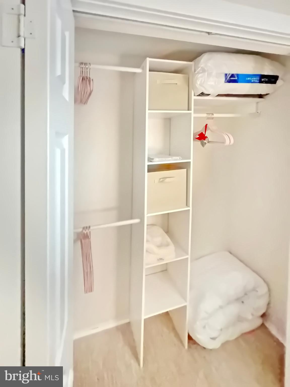 ASPEN MEADOWS - Residential