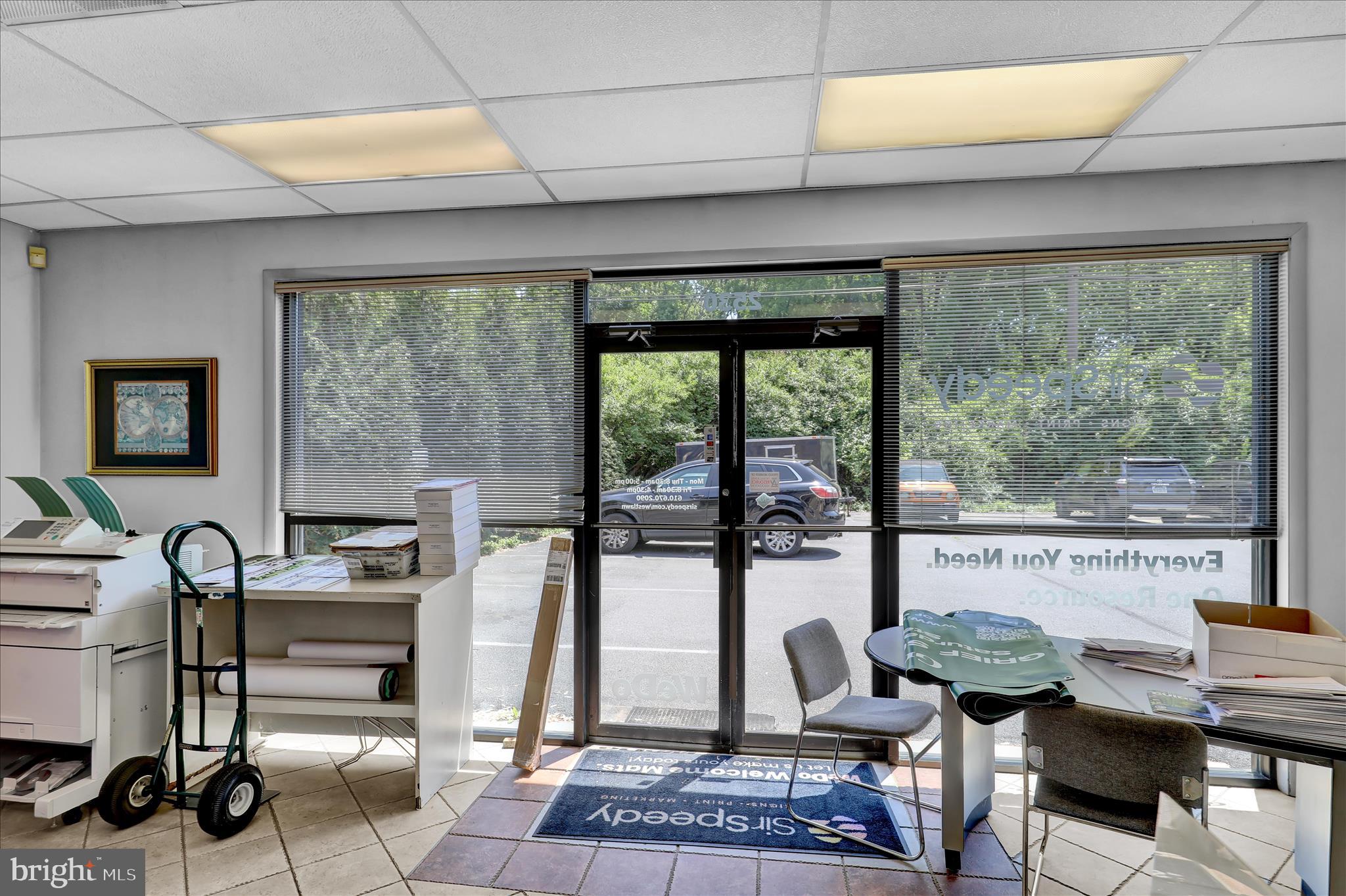 2520 PENN AV