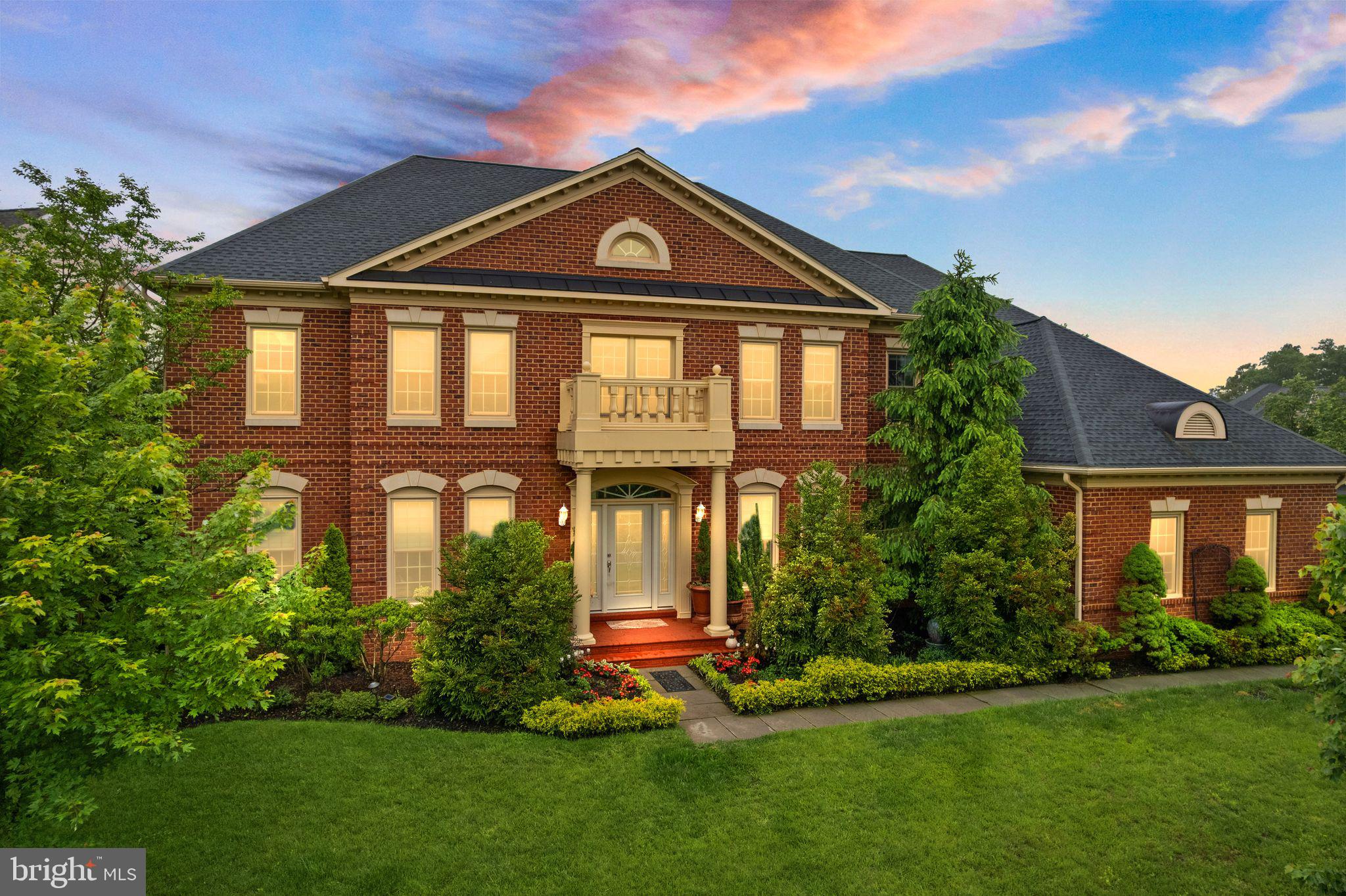 RIVER CREEK - Residential