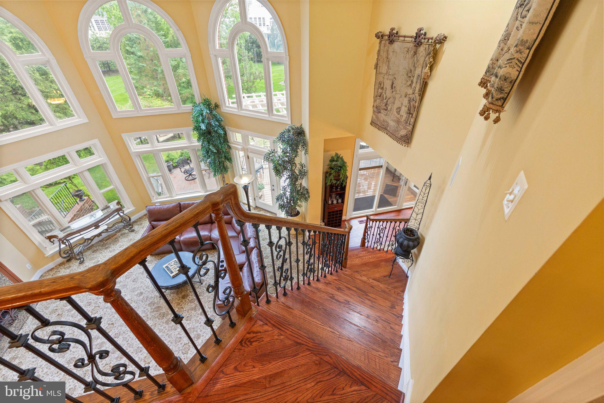 RIVER CREEK - Residential