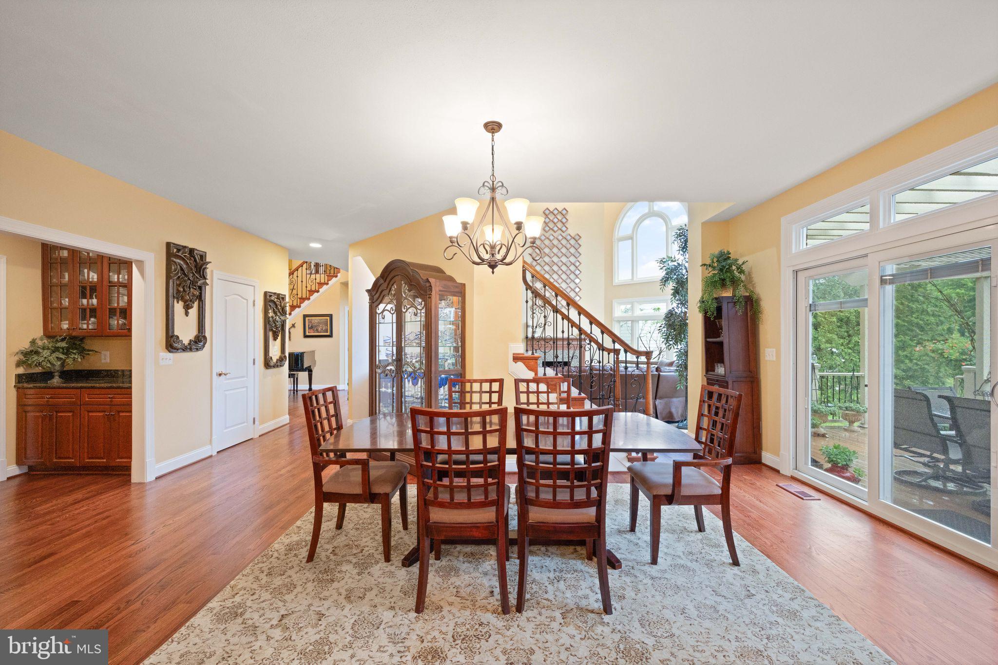 RIVER CREEK - Residential