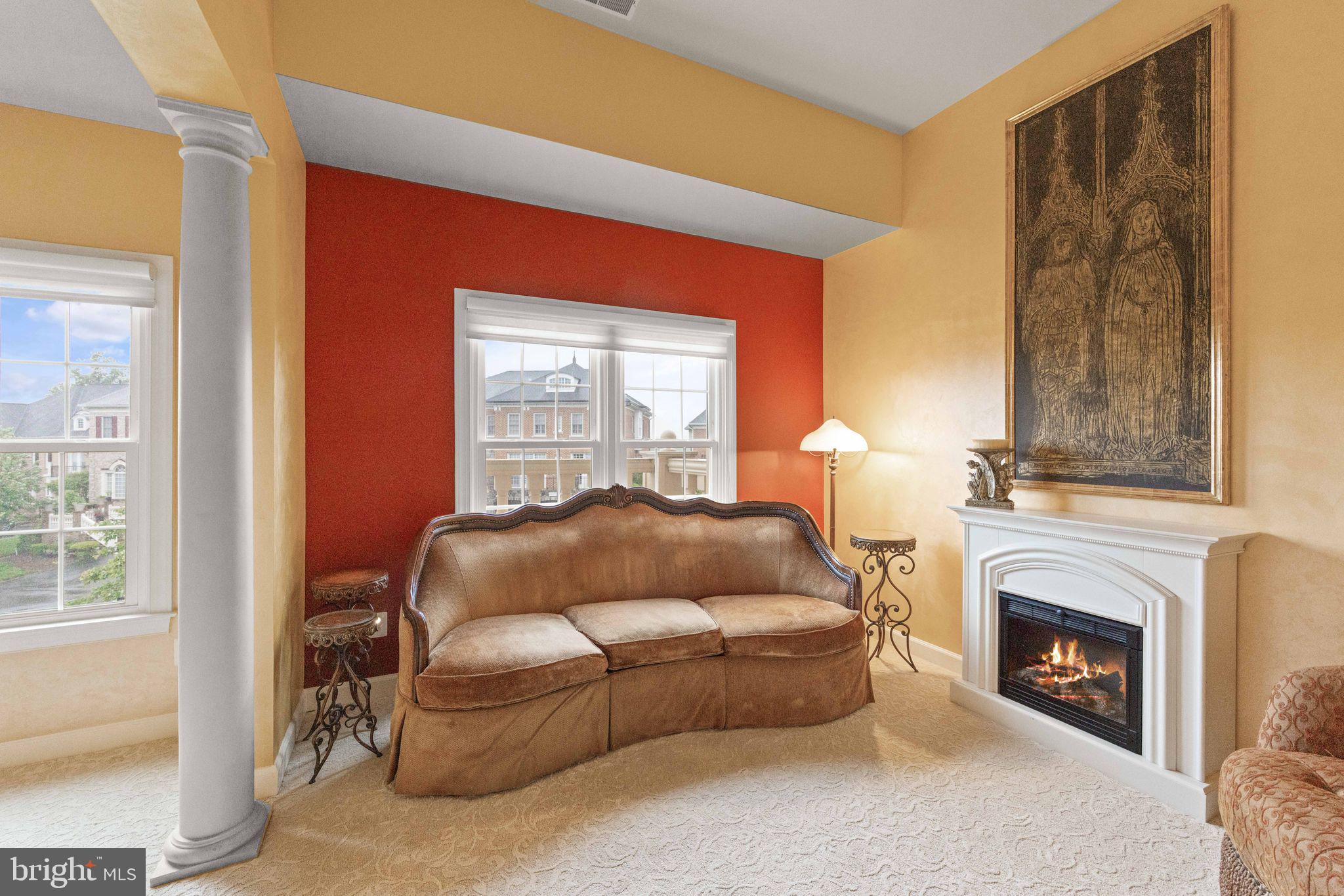 RIVER CREEK - Residential