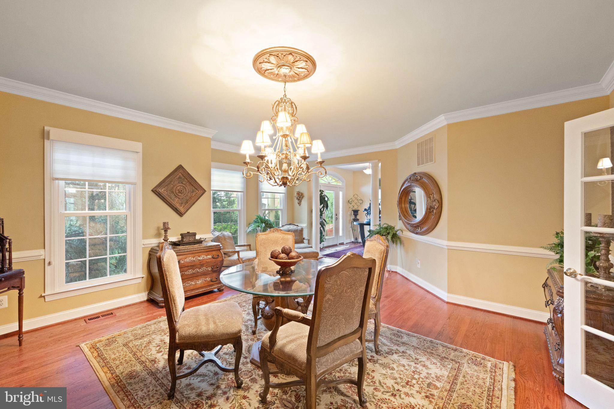 RIVER CREEK - Residential