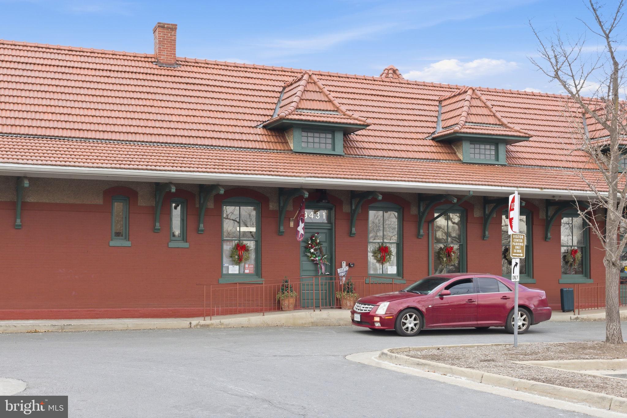 ROLLING OAKS - Residential