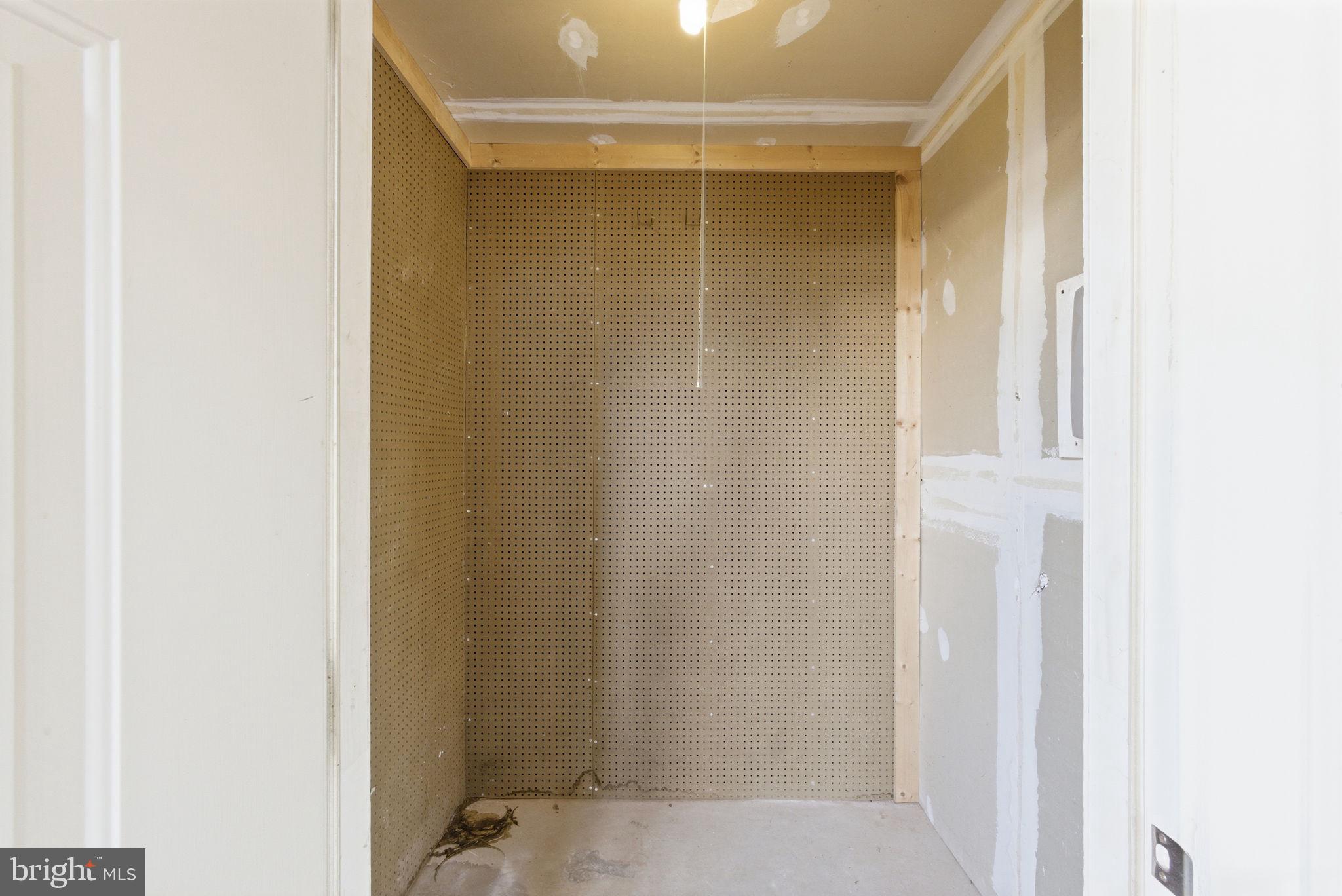 ROLLING OAKS - Residential