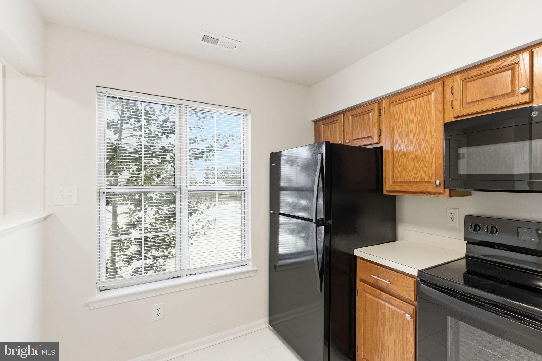 ROLLING OAKS - Residential