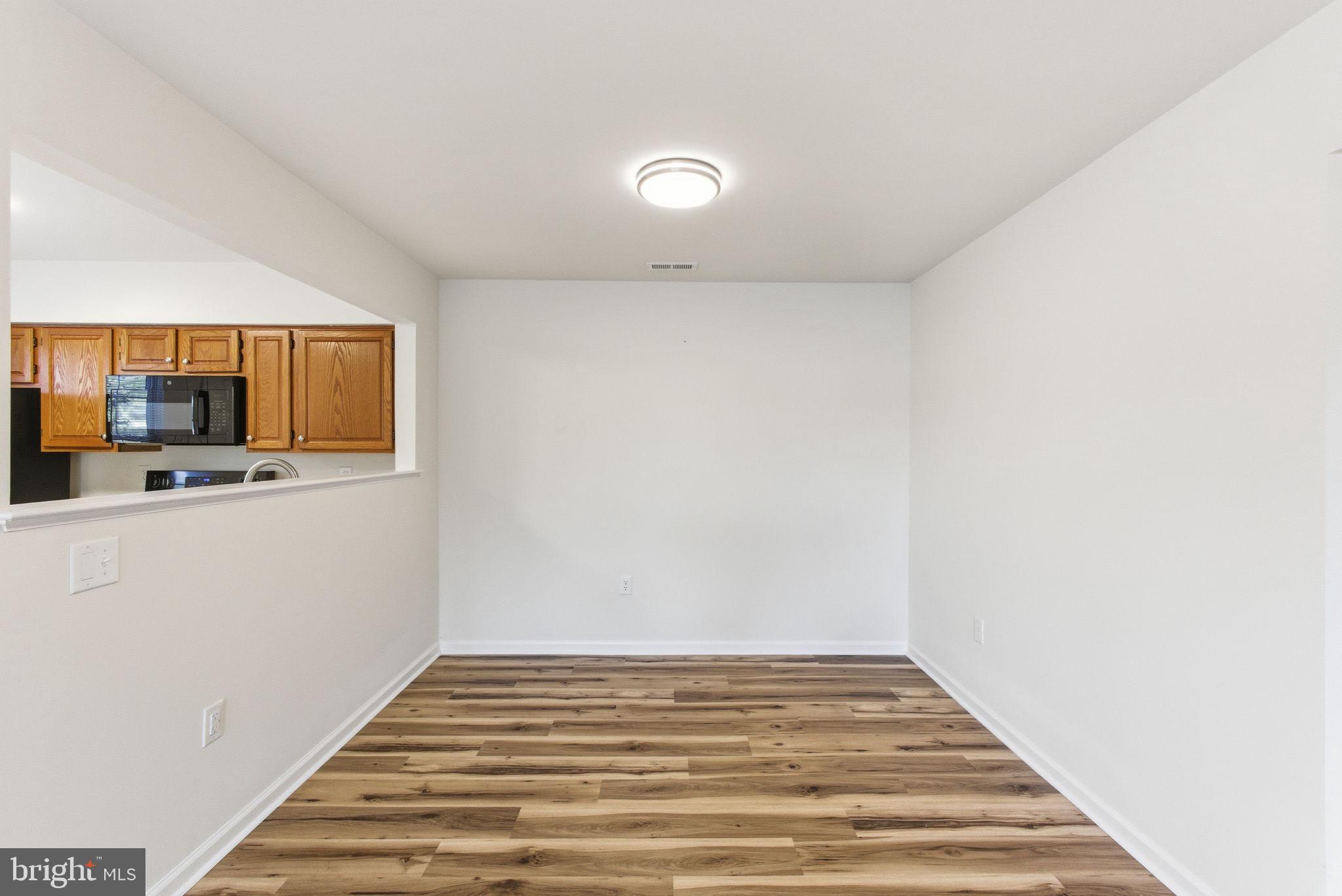 ROLLING OAKS - Residential