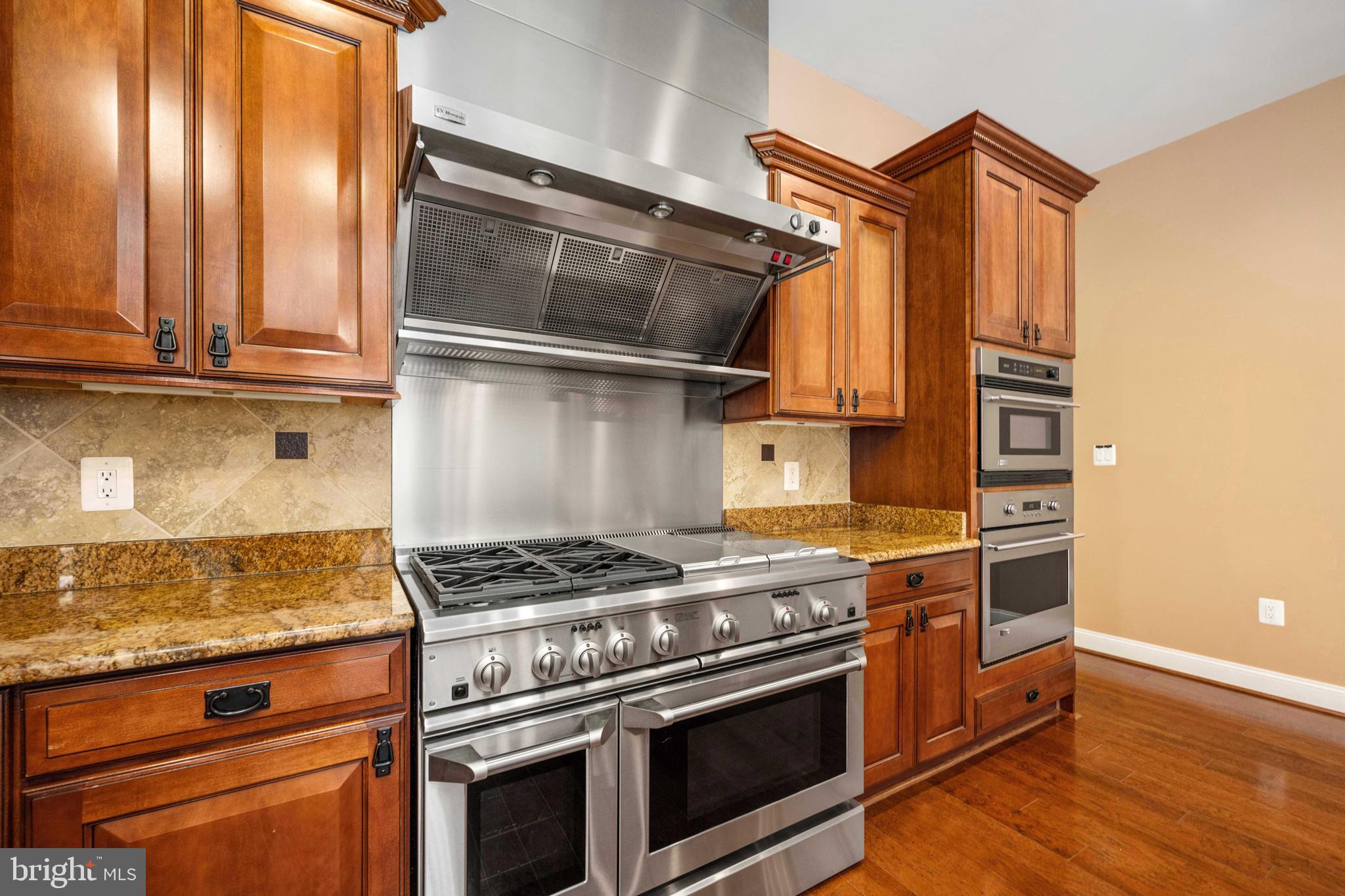 THE GLENS - Residential