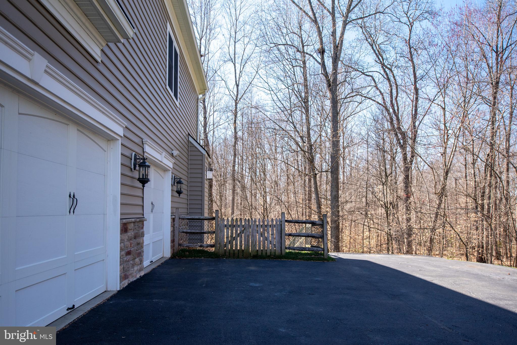 THE GLENS - Residential