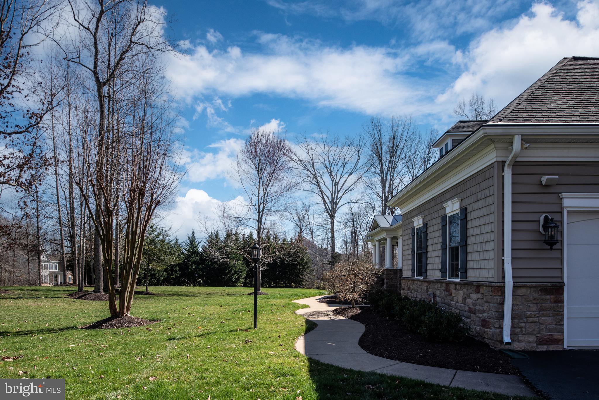 THE GLENS - Residential