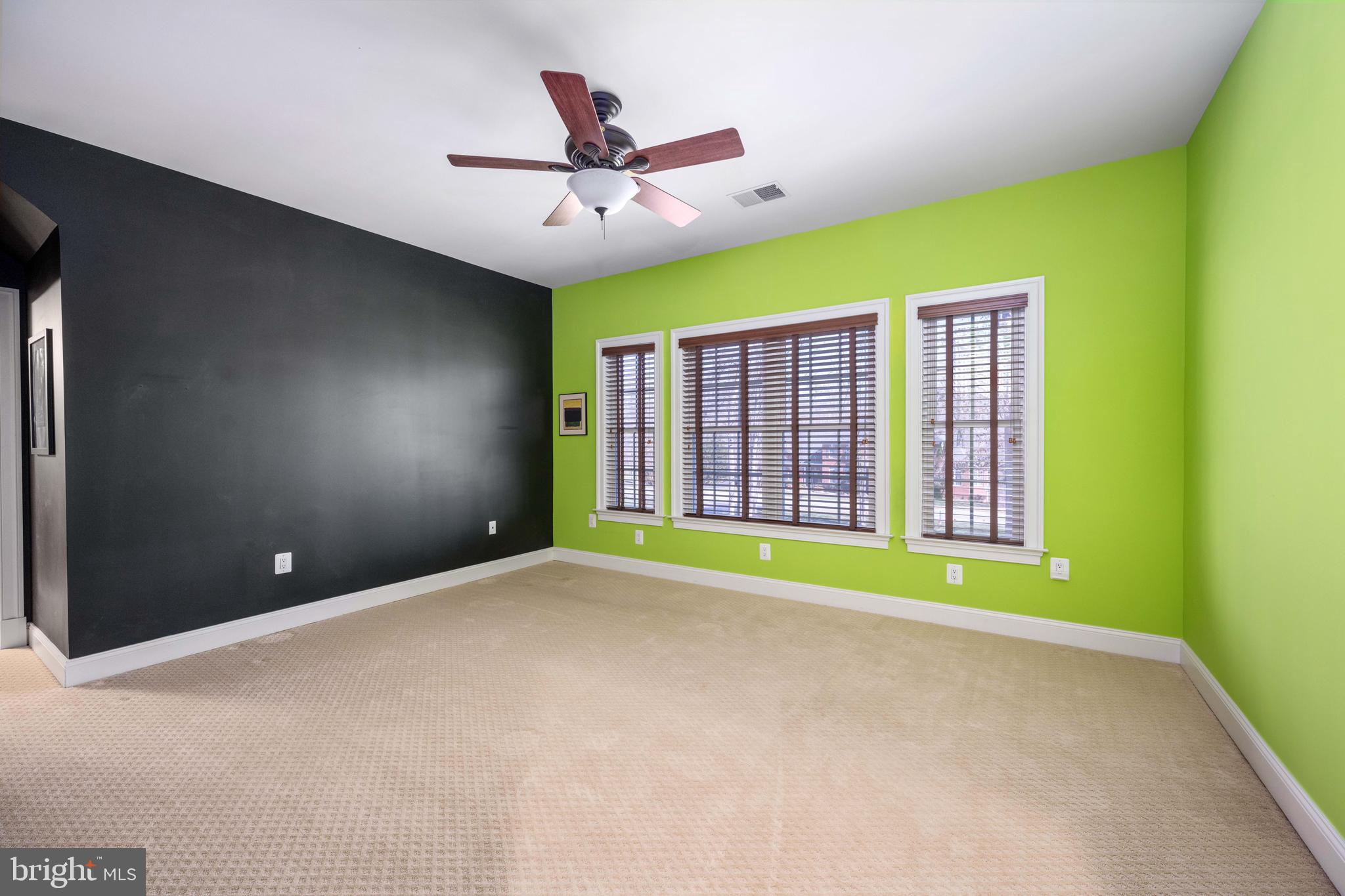 THE GLENS - Residential