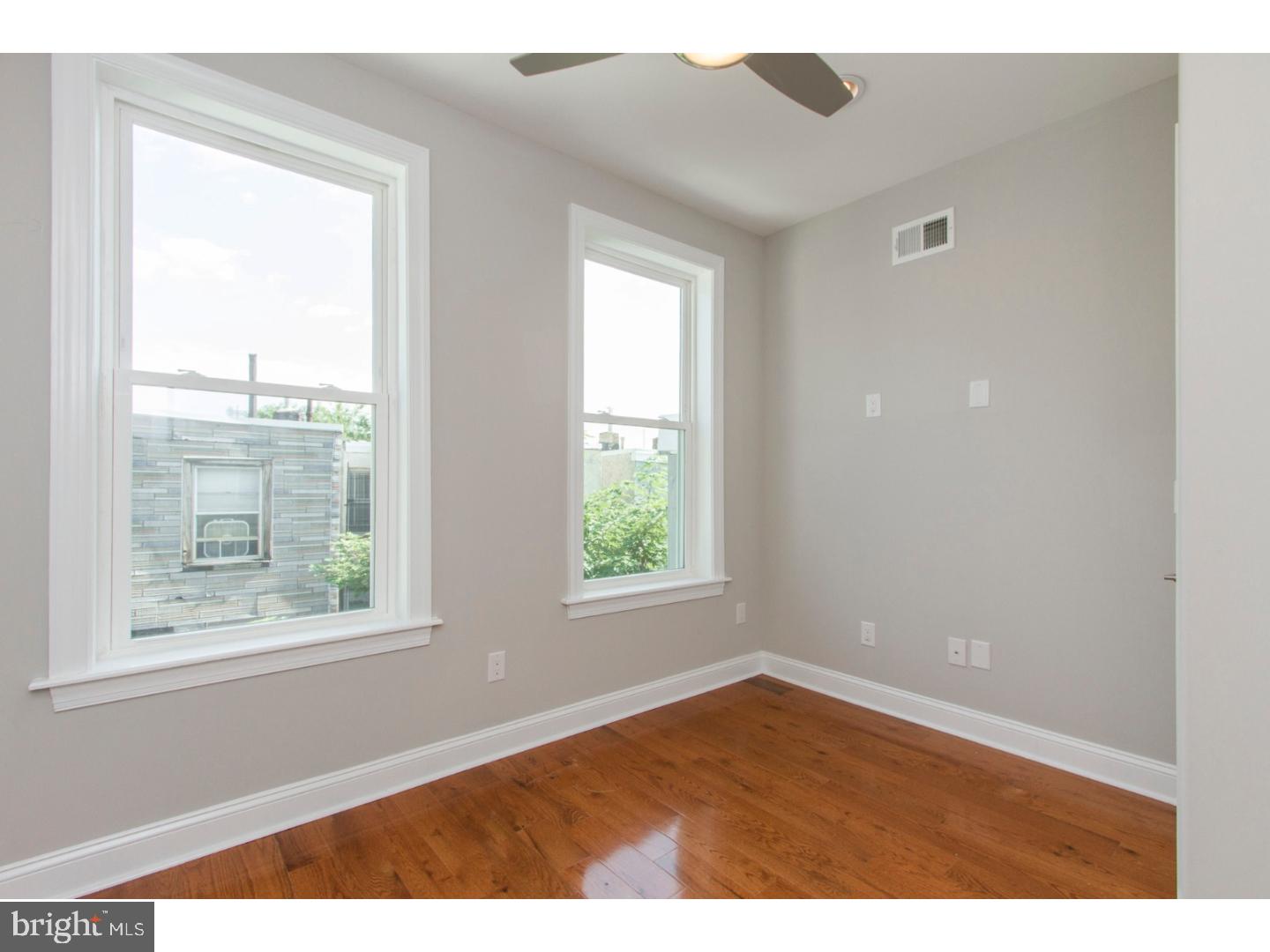 POINT BREEZE - Residential