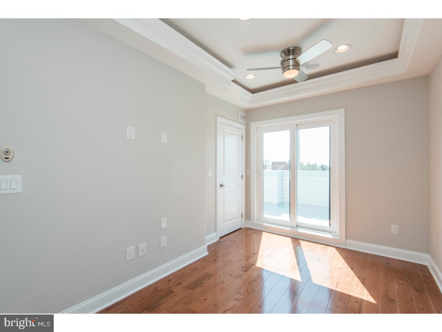 POINT BREEZE - Residential