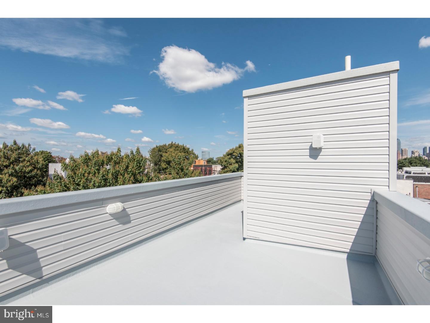 POINT BREEZE - Residential