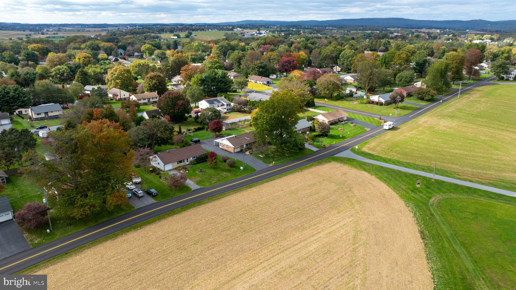 810 SNYDER HILL ROAD