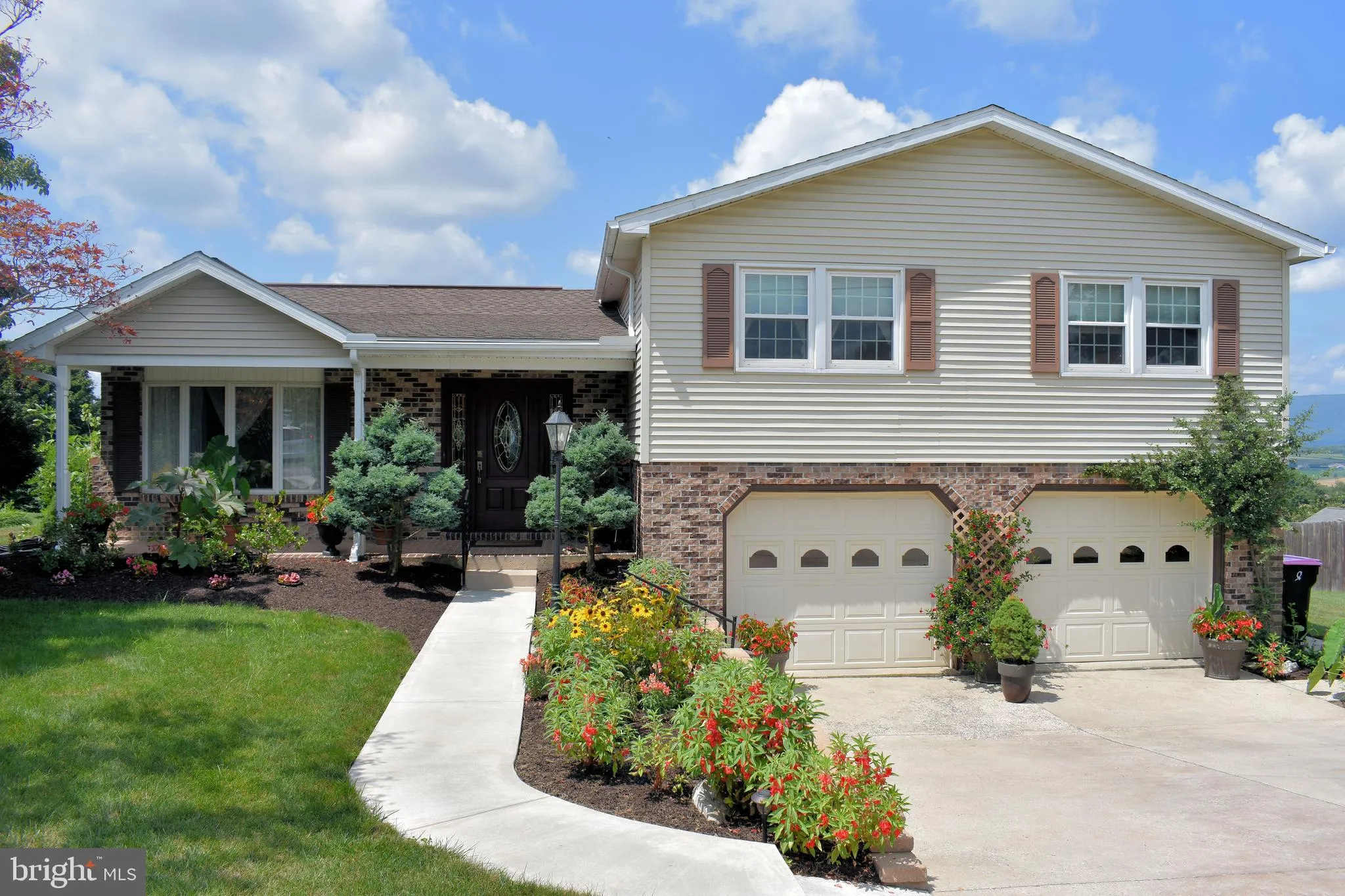 2749 Lawyer Road, Chambersburg, PA 17201
