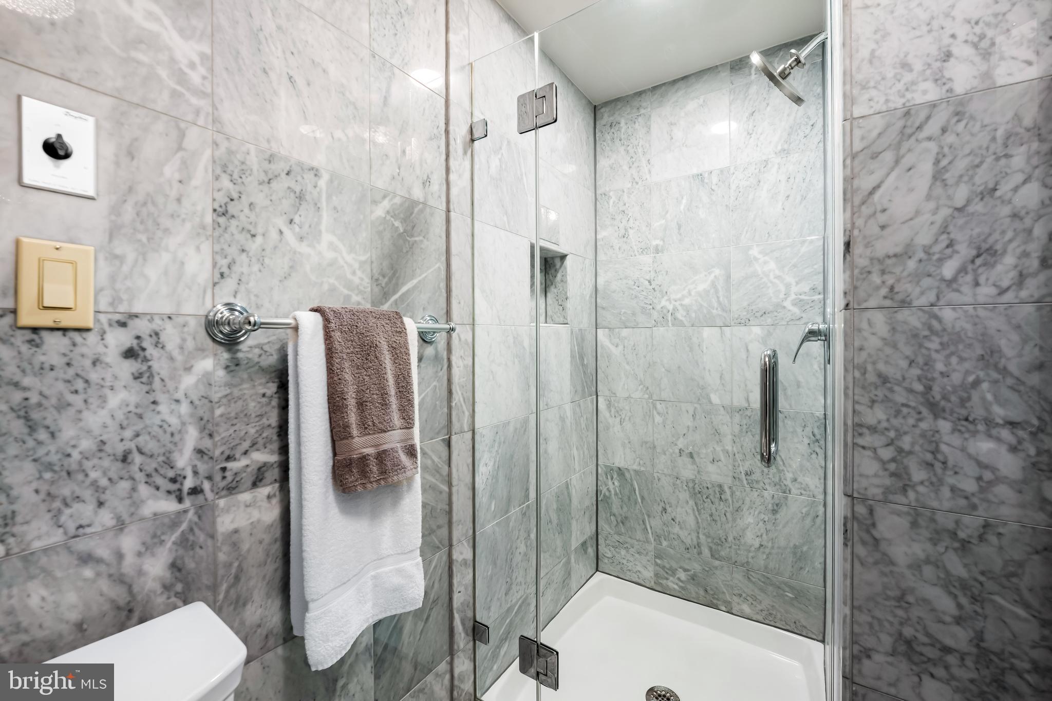 TUSCANY-CANTERBURY - Residential