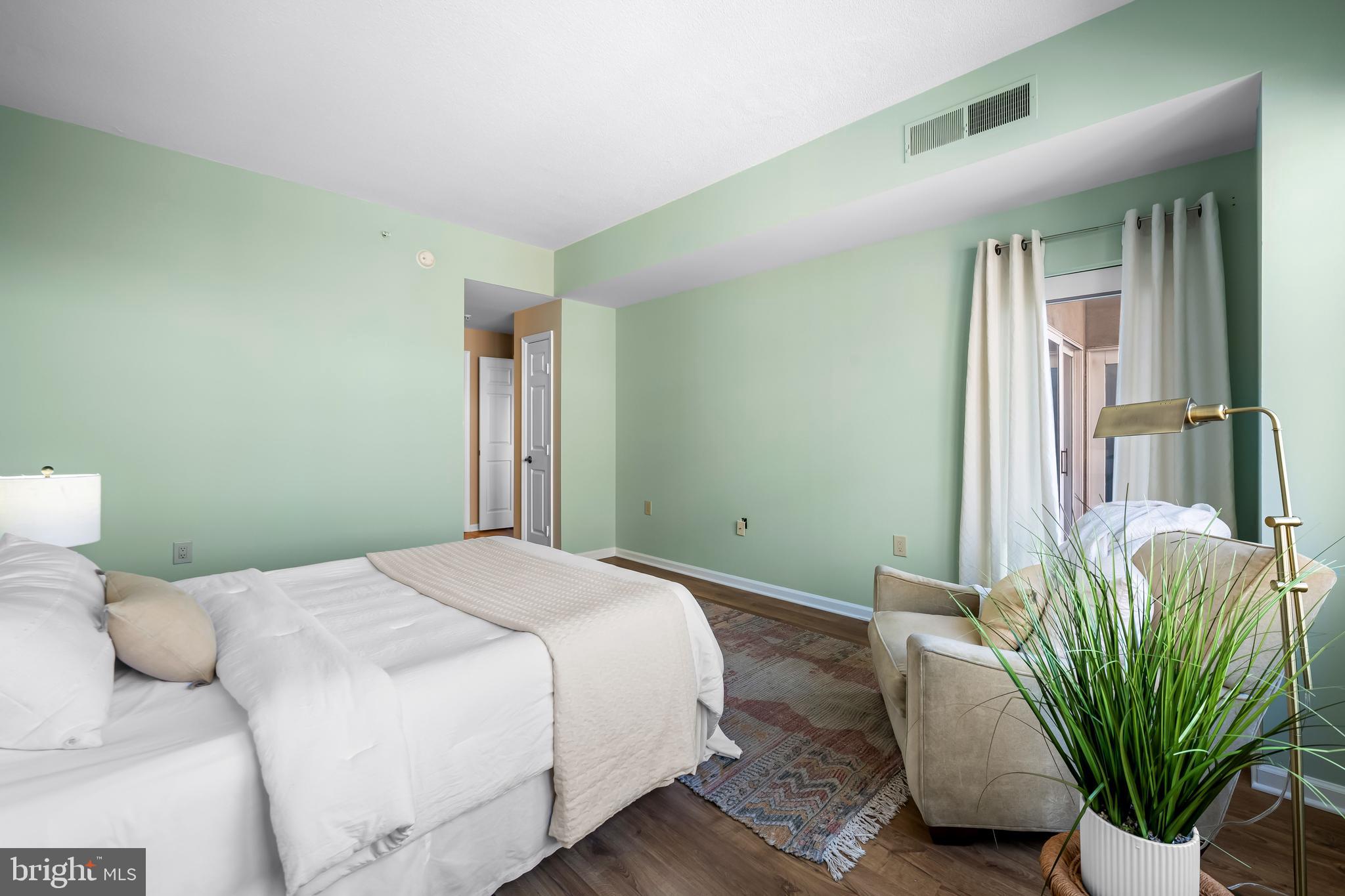 TUSCANY-CANTERBURY - Residential