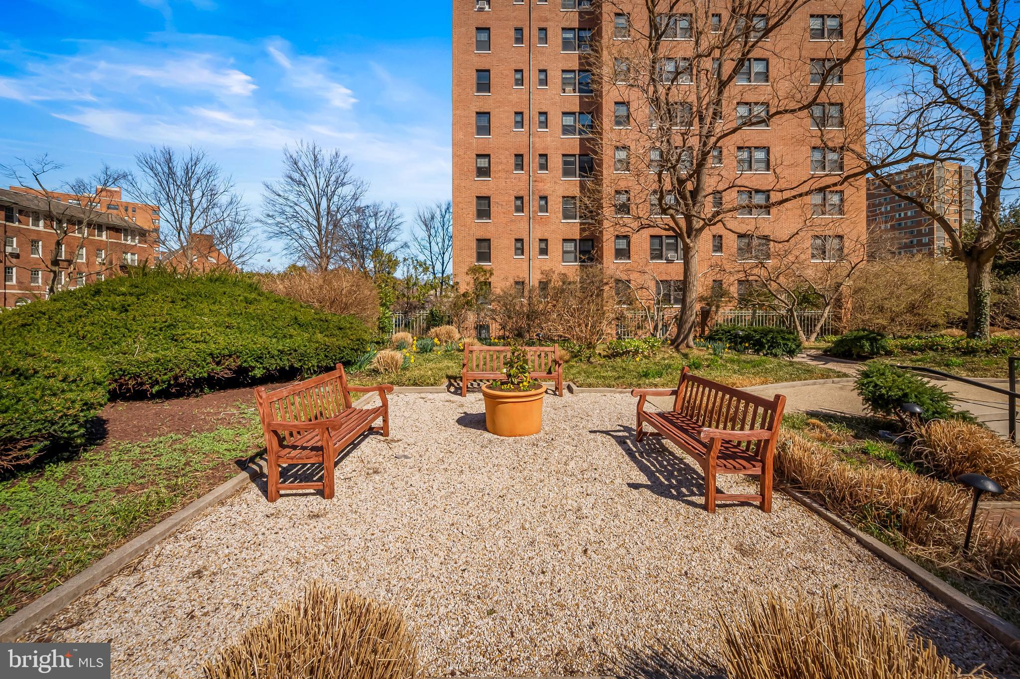 TUSCANY-CANTERBURY - Residential