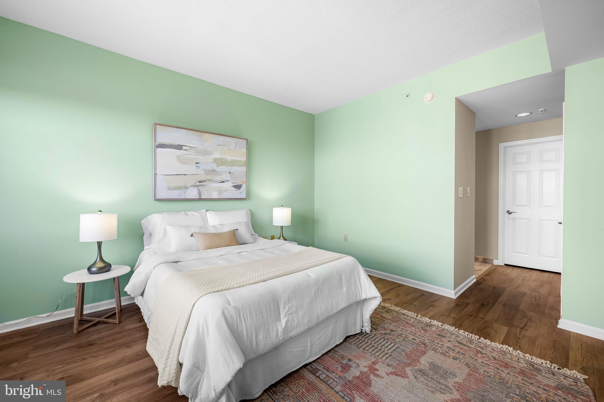 TUSCANY-CANTERBURY - Residential