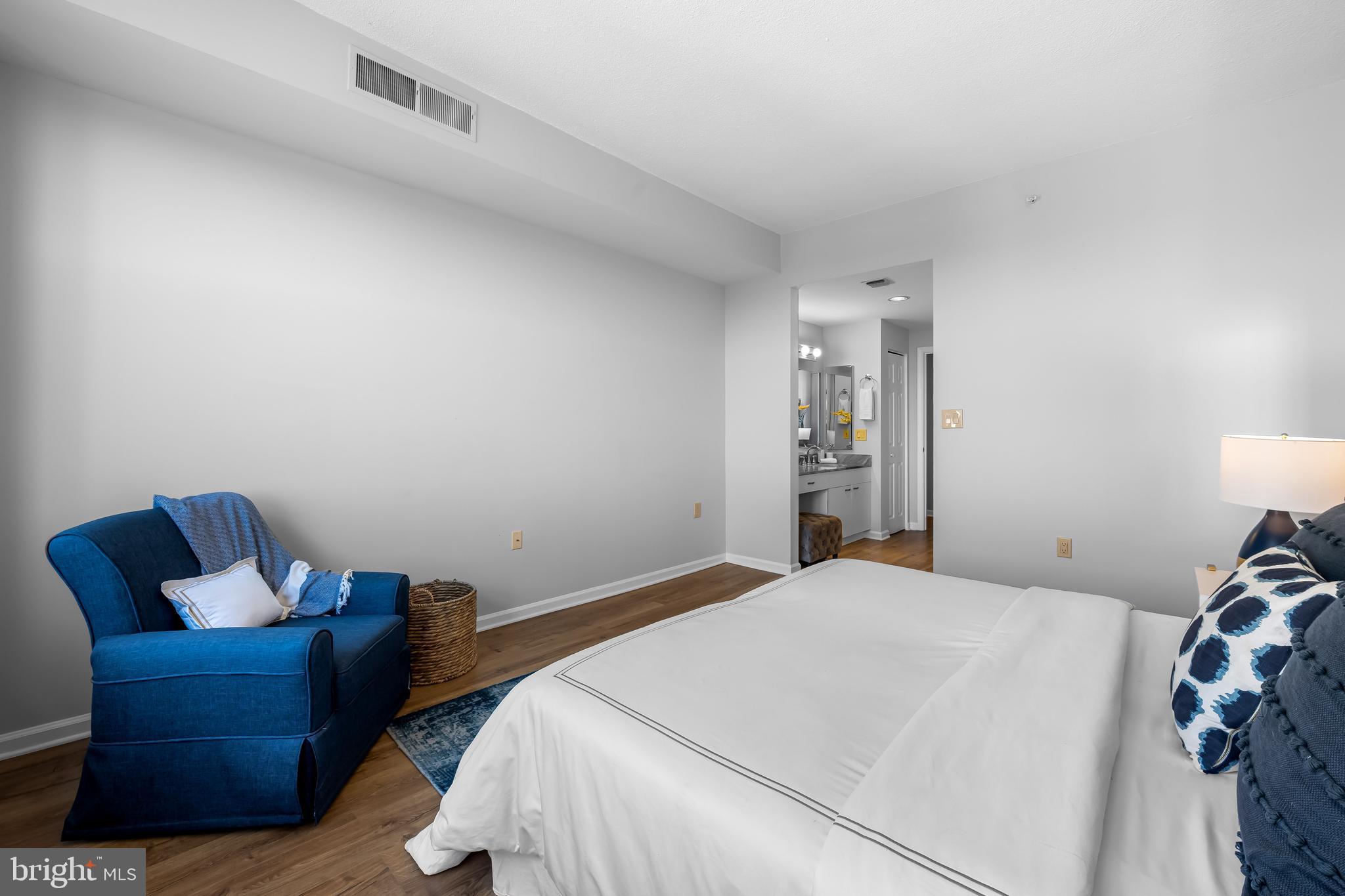 TUSCANY-CANTERBURY - Residential