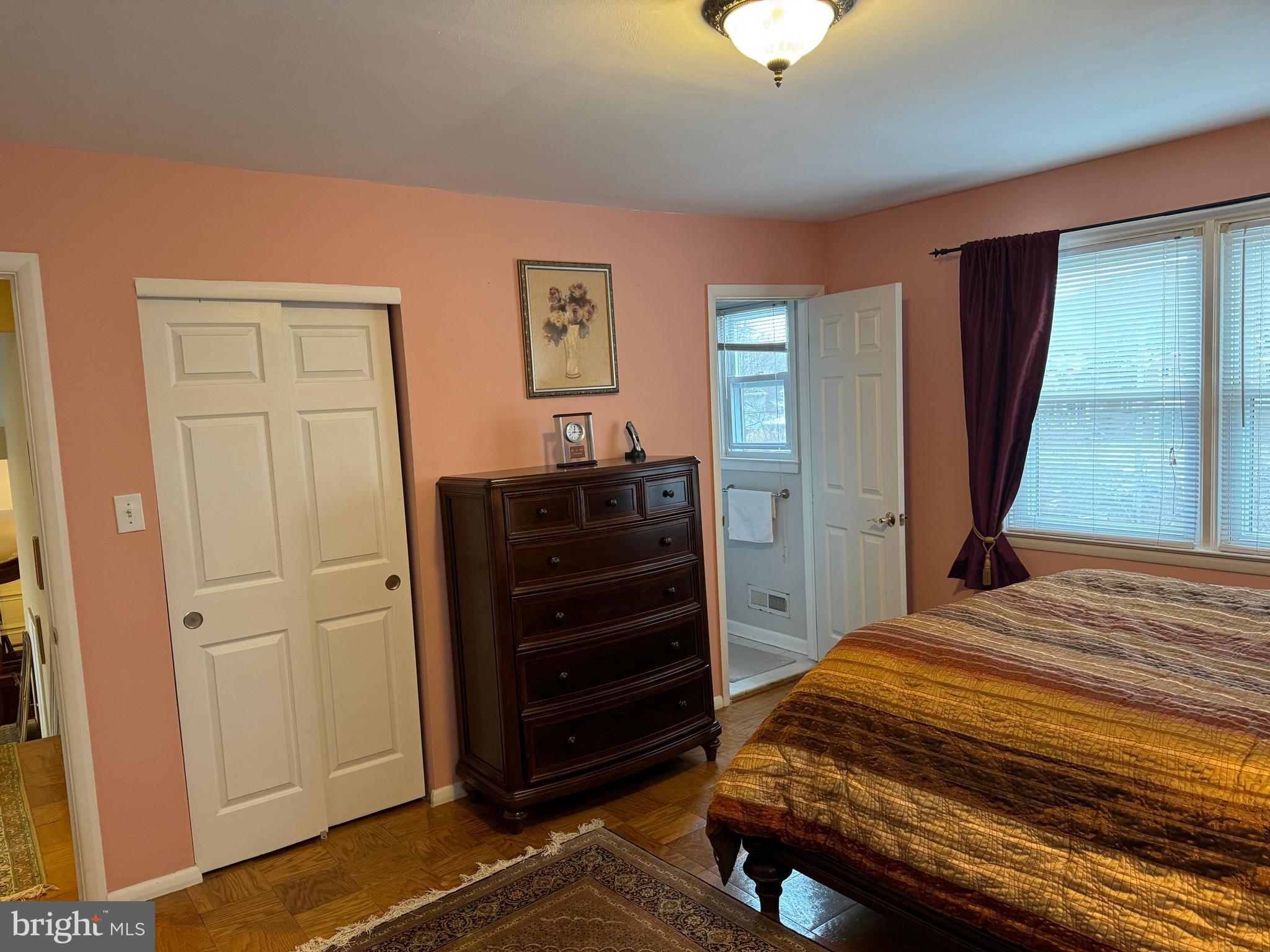 CAMPUS HILLS - Residential