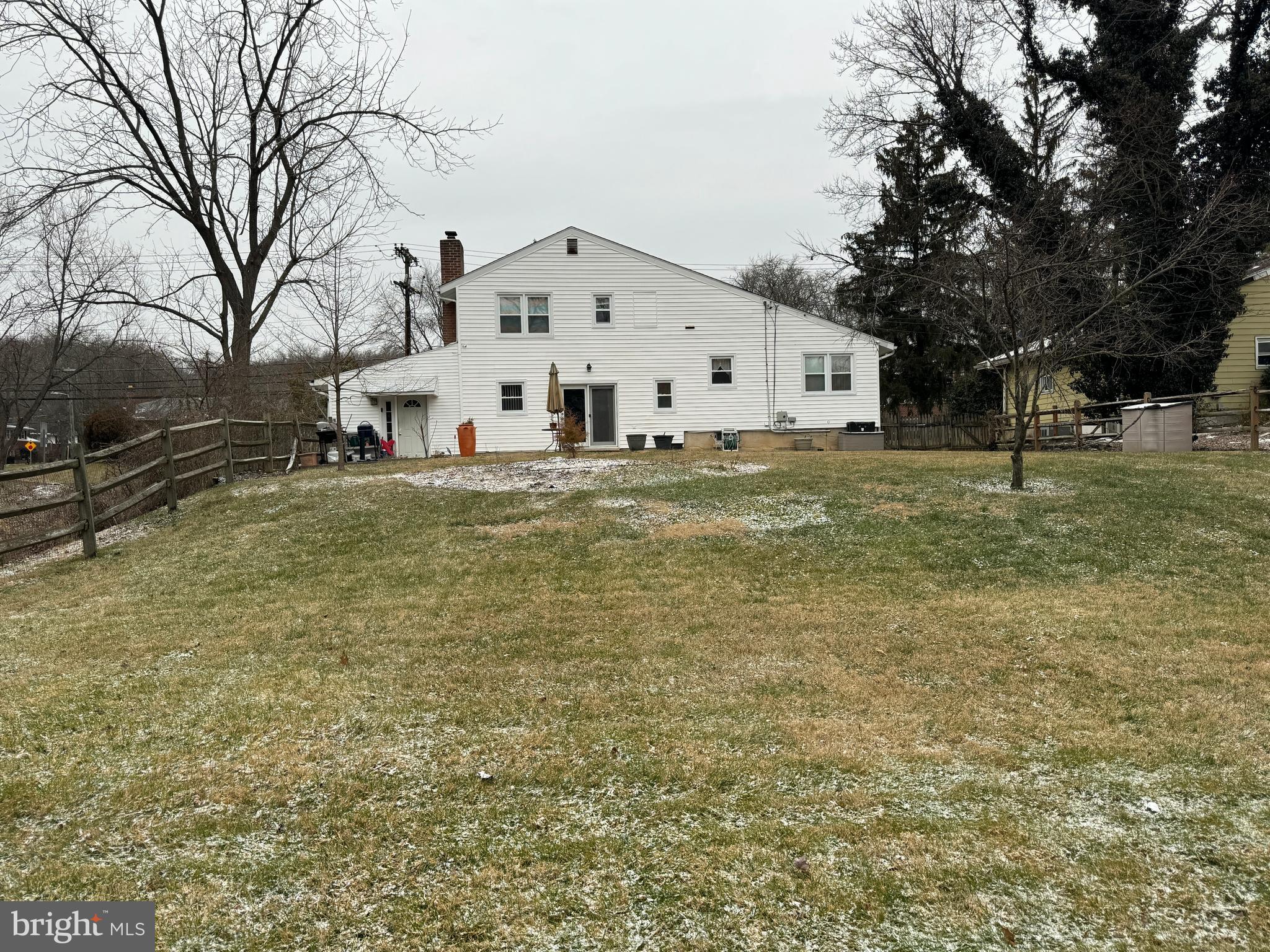 CAMPUS HILLS - Residential