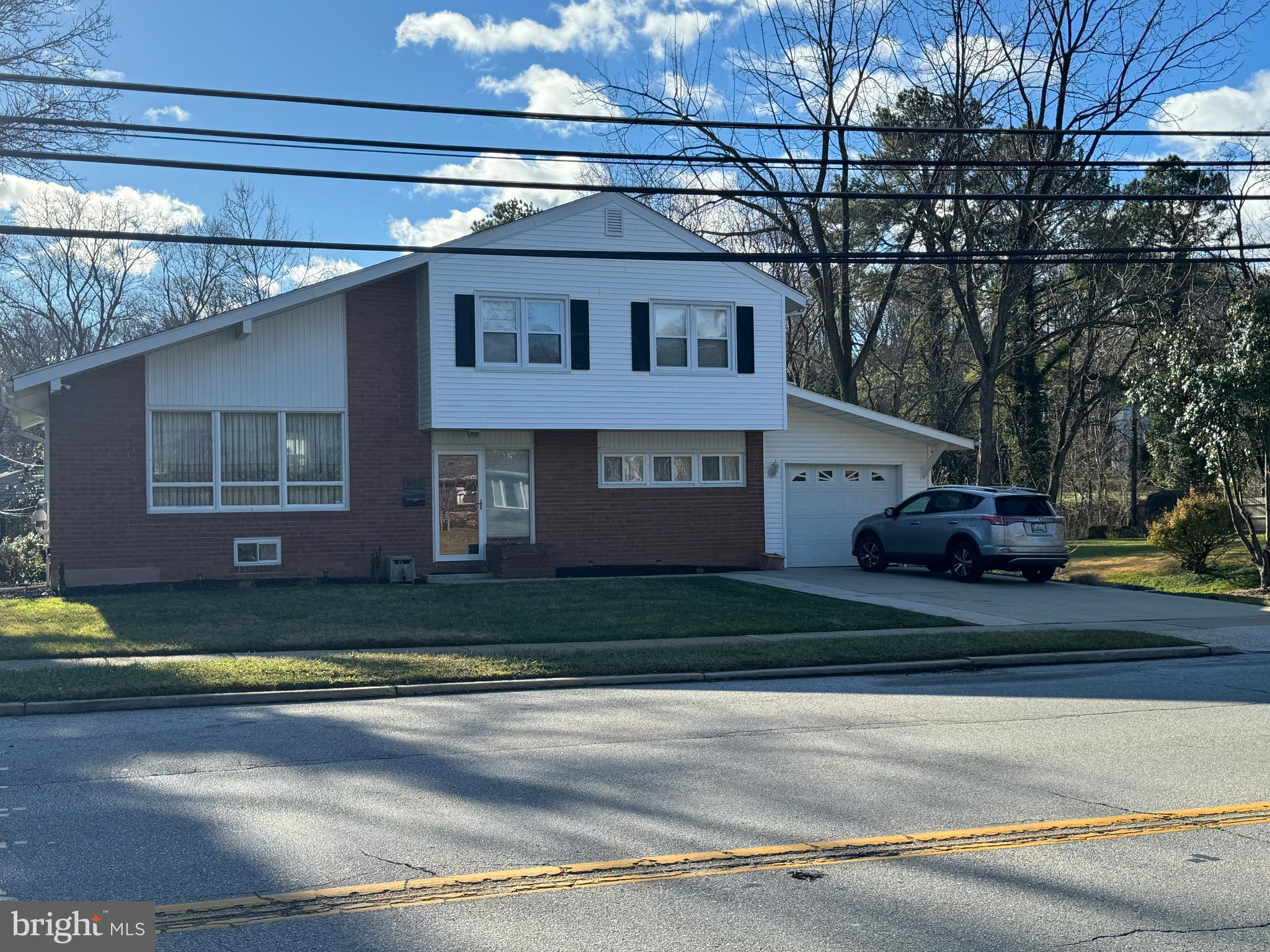 CAMPUS HILLS - Residential