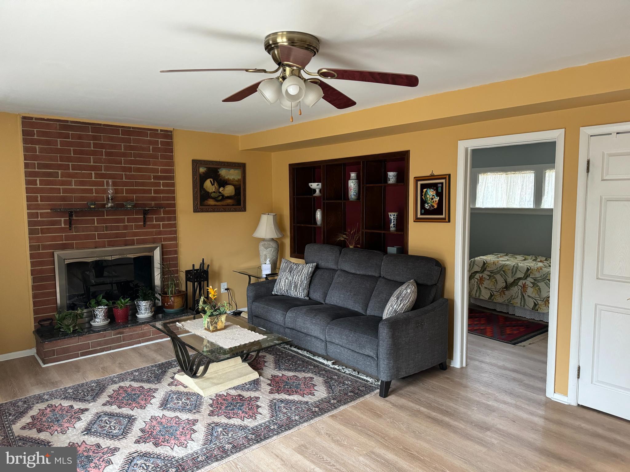 CAMPUS HILLS - Residential