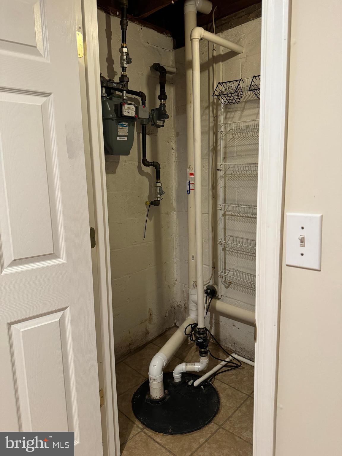 CAMPUS HILLS - Residential