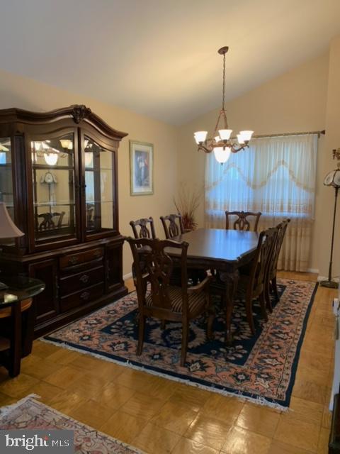 CAMPUS HILLS - Residential