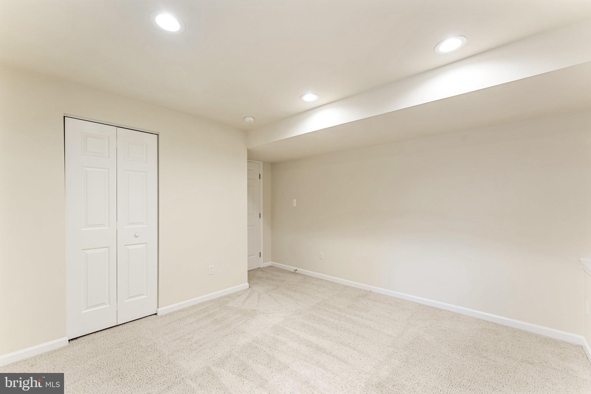 WHITSON RIDGE - Residential Lease