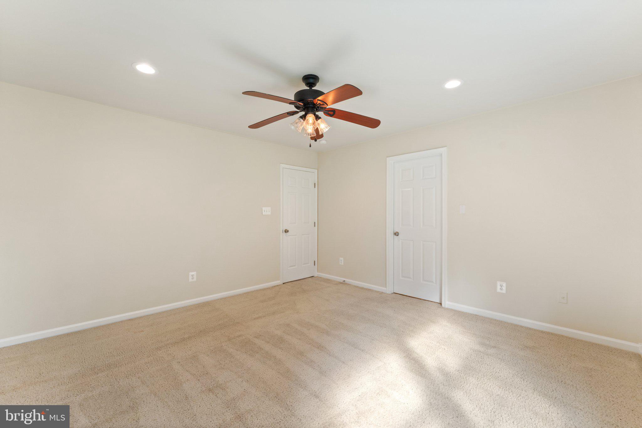 WHITSON RIDGE - Residential Lease