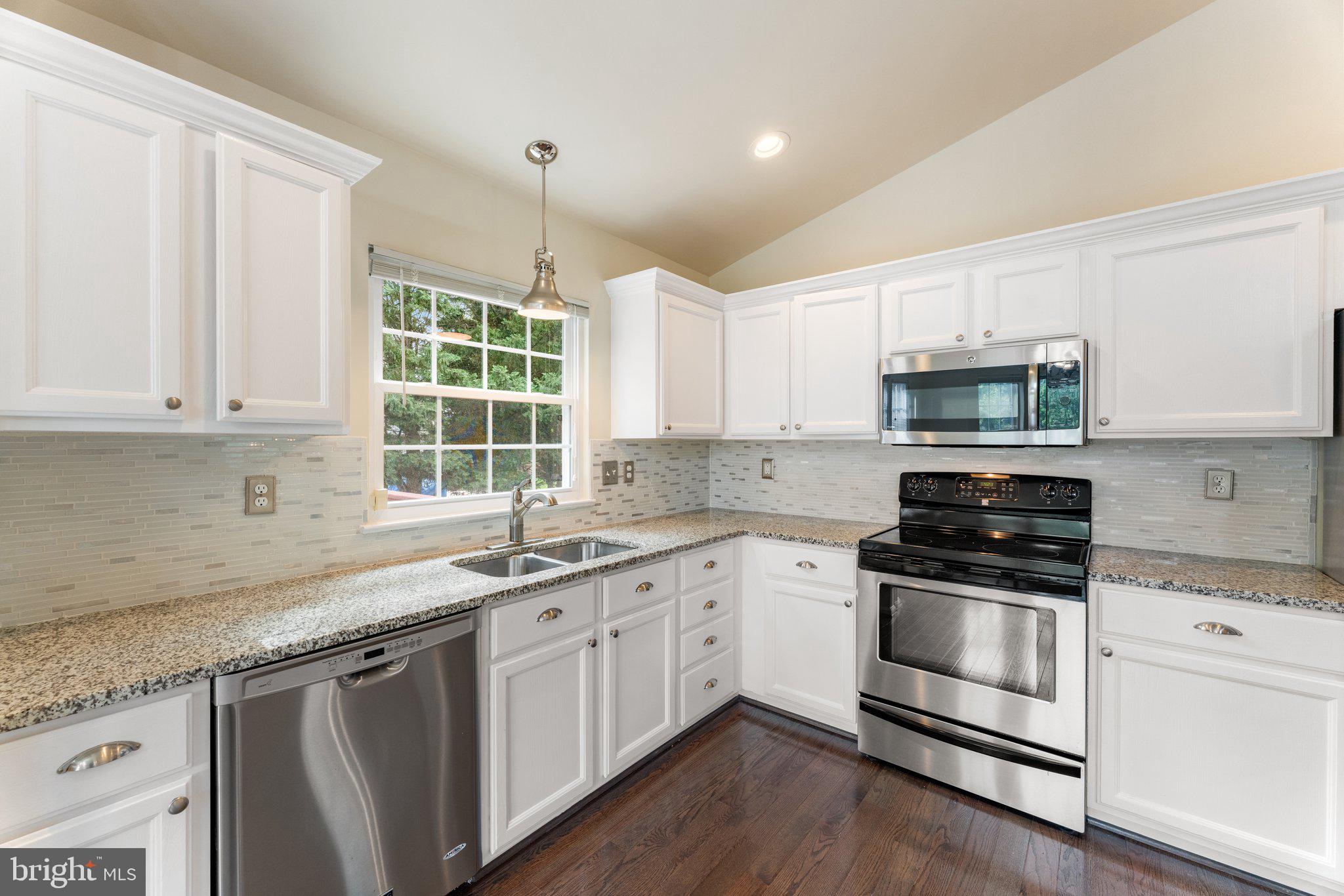 WHITSON RIDGE - Residential Lease