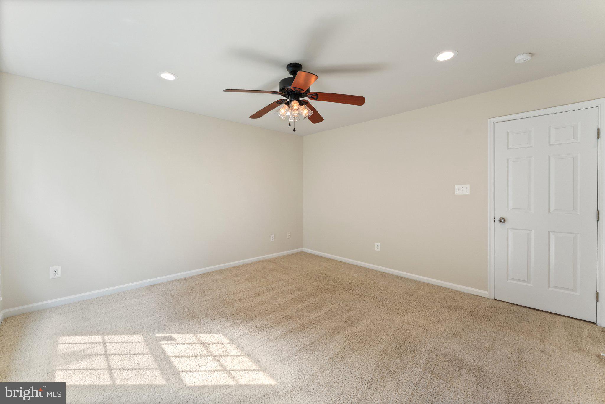 WHITSON RIDGE - Residential Lease